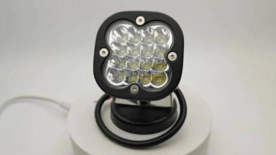 Accesorios para motos Luces LED antiniebla/de conducción de dos colores Proyector LED para coche Otros accesorios de iluminación para coche